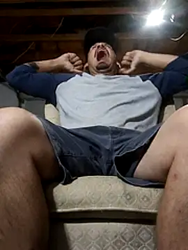 HORNYJROD123 online show from October 20, 1:37 pm