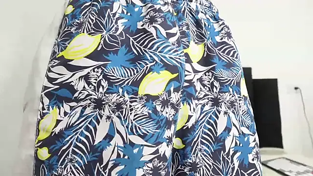 MarcoAlexLatino online show from February 8, 2:26 am