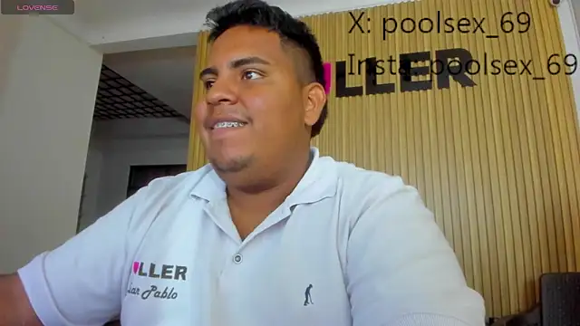 Snapshot of Poolsex_69 chatting on October 27, 8:22 pm Poolsex 69 online show from October 27, 8:22 pm