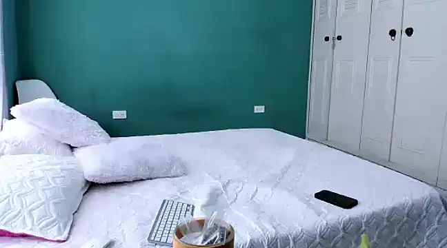 Chandler ken online show from February 1, 2:34 pm