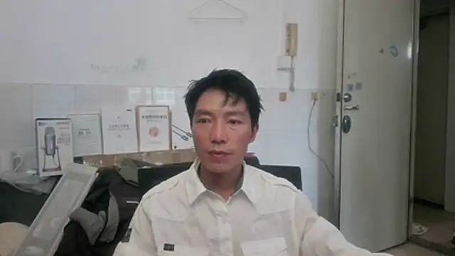 xhqds online show from June 2, 11:28 pm