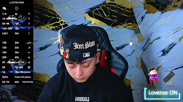 Kevin22 222 online show from February 18, 4:43 am