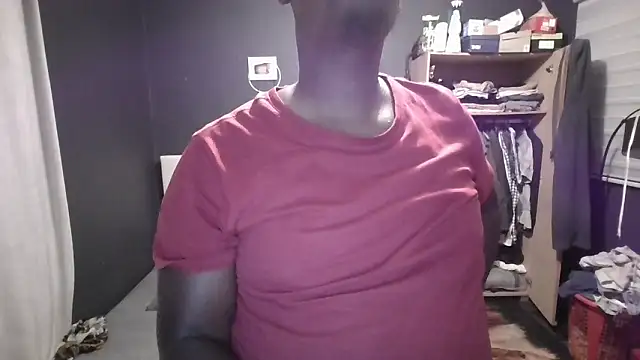 THEEBOSSTEE online show from January 13, 11:53 pm