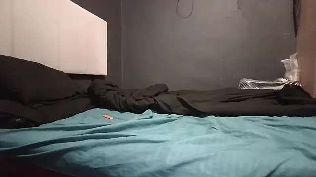 THEEBOSSTEE online show from November 12, 7:41 pm