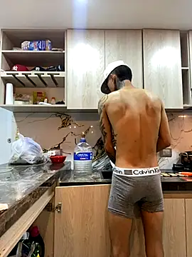 Herem369 online show from October 31, 3:52 am