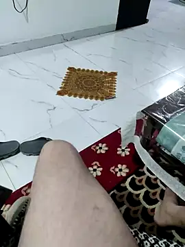 ARYANAVAILABLE online show from February 13, 9:53 pm