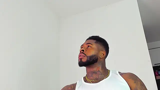 Makonneen online show from November 28, 11:06 pm