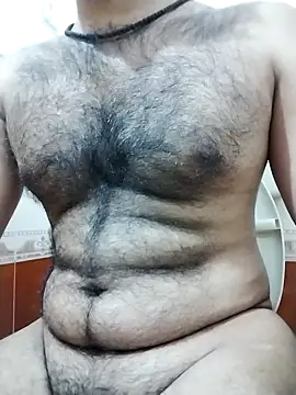 Snapshot of hairy_gun chatting on September 9, 5:07 am hairy gun online show from September 9, 5:07 am