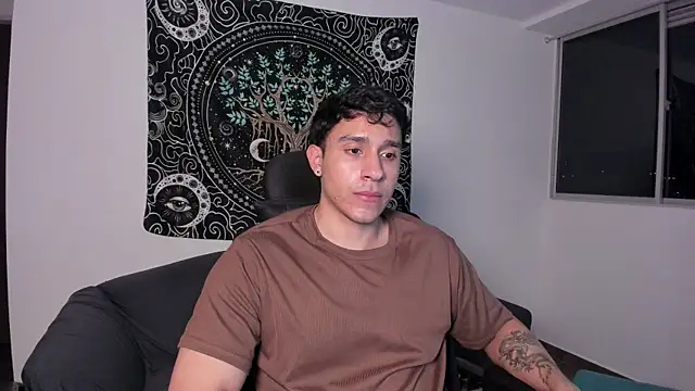 JayMarcos  online show from February 19, 4:55 am