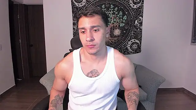 JayMarcos  online show from January 19, 11:43 pm