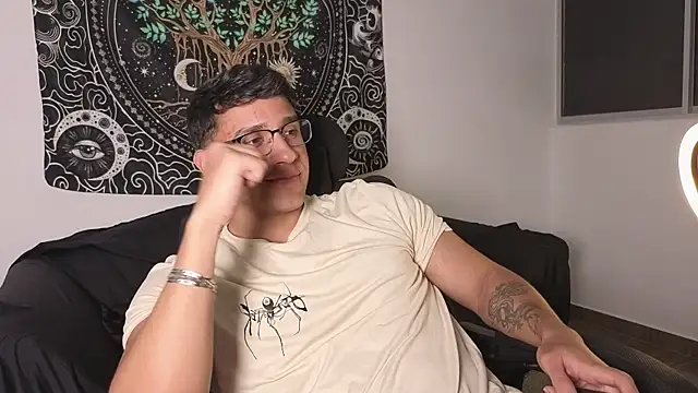 JayMarcos  online show from October 5, 3:21 am