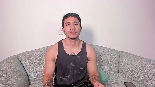 JayMarcos  online show from January 14, 1:47 am