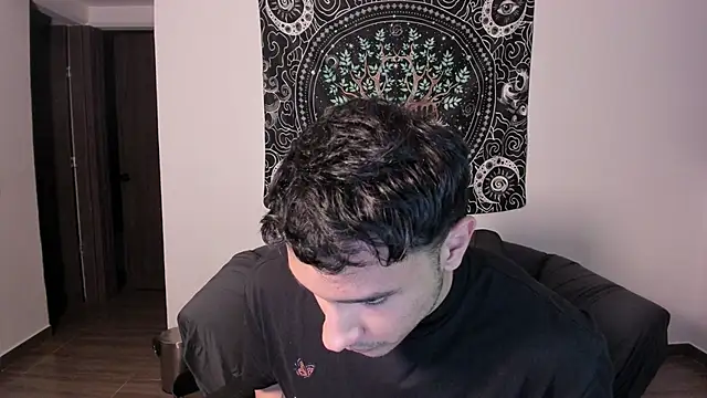 JayMarcos  online show from February 10, 3:24 am