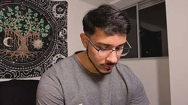 JayMarcos  online show from September 11, 6:34 am