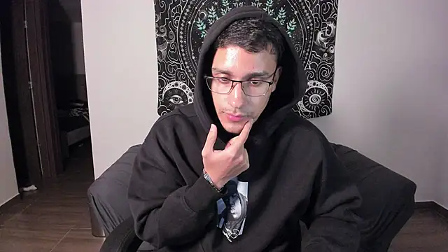 JayMarcos  online show from January 31, 2:48 am