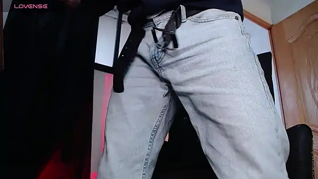 ren stipee online show from February 28, 10:06 pm