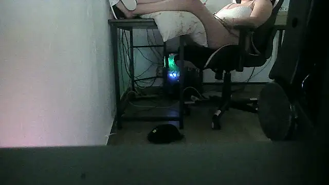 alexsexxx21cm online show from July 14, 10:38 pm