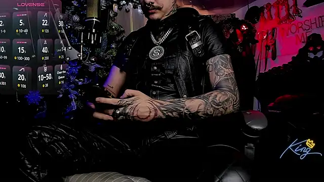 allanhurtss online show from December 18, 6:37 pm