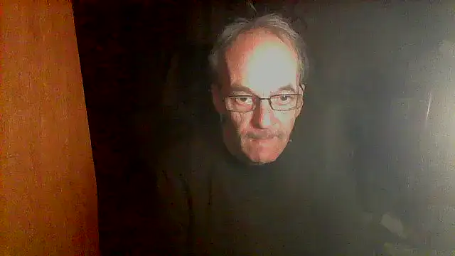 nice6incs online show from April 16, 10:34 pm