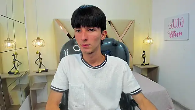 Snapshot of Jake_evans chatting on October 2, 3:54 am Jake evans online show from October 2, 3:54 am