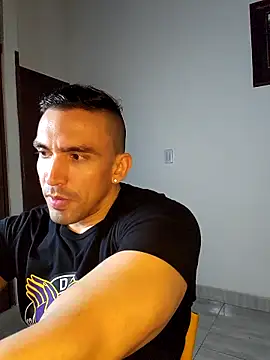 jhay-crux online show from December 15, 10:29 pm