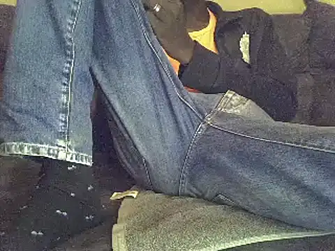 Delicious-D online show from February 11, 7:38 pm