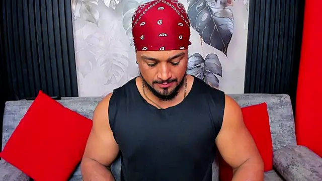 MikeEstevess online show from April 26, 12:30 am