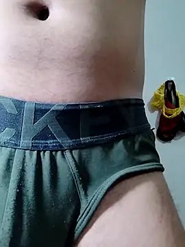 AmnionicDemeanor online show from April 5, 7:21 pm