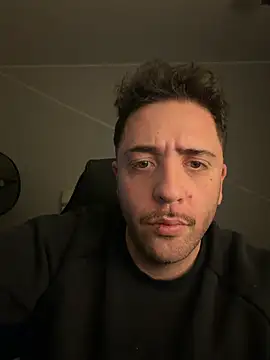 1ninefellababy online show from January 17, 3:04 pm