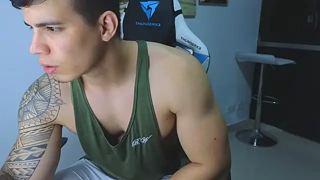 Ethanstill1 online show from February 3, 3:31 am