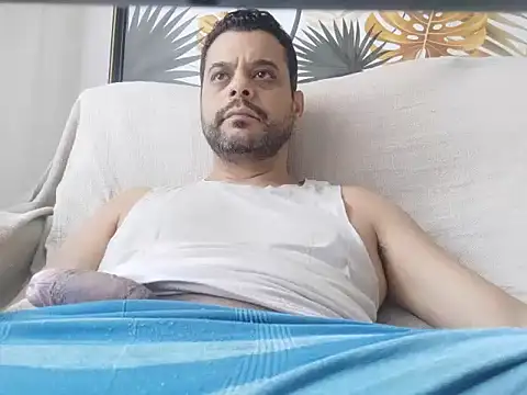 HornyBeachBoyBR online show from September 17, 12:39 pm