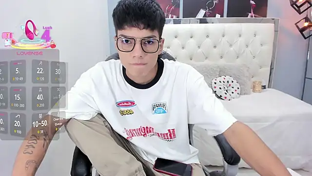 Noha scott online show from March 21, 11:09 pm