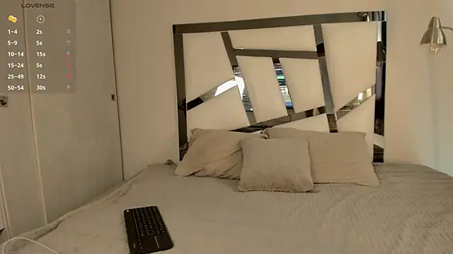 jey 7m online show from April 11, 8:23 pm