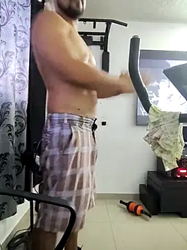 LatinMar online show from February 14, 1:08 pm