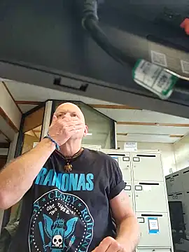 Alwaysreadysex69 online show from March 16, 2:32 pm