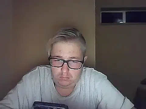 bisexualboy05 online show from January 14, 7:48 am