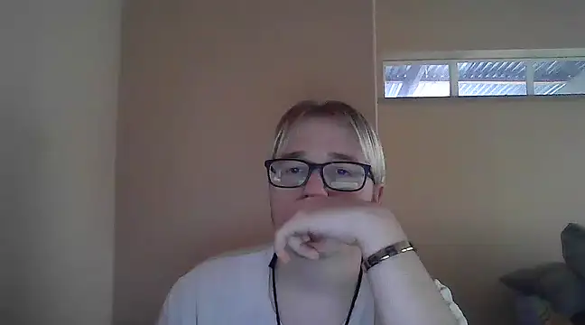 bisexualboy05 online show from March 11, 11:01 am