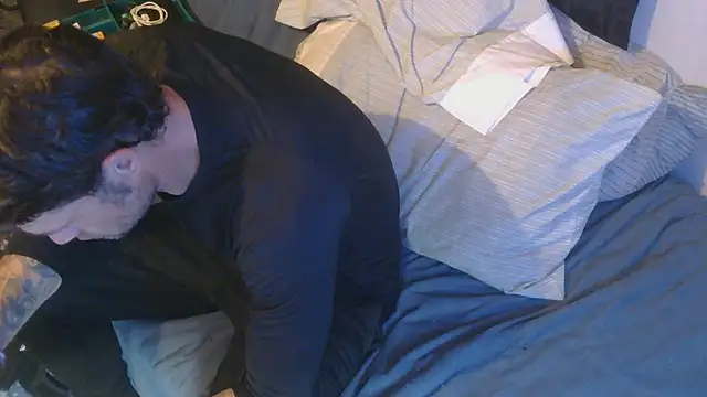 TheOneYouLove69 online show from October 17, 9:13 am