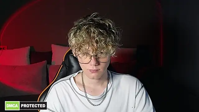 Keytaro online show from March 28, 12:16 pm