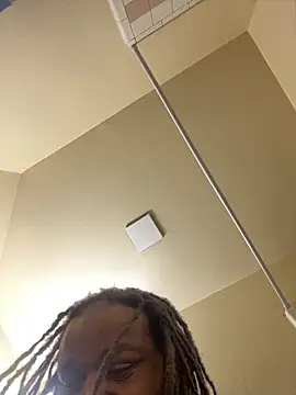 Snapshot of saddlewalker35 chatting on January 23, 5:13 am saddlewalker35 online show from January 23, 5:13 am