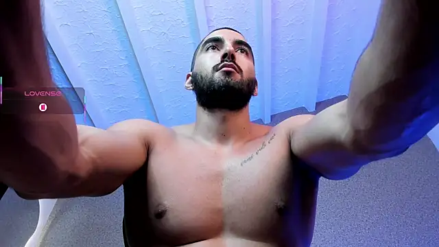 Joao Batista Oficial online show from May 19, 1:56 am