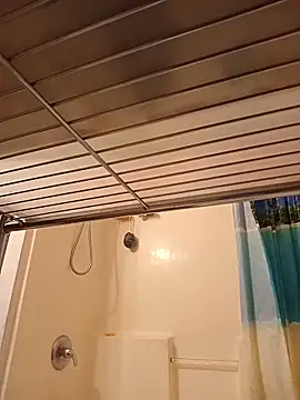 DixxonVajays online show from March 29, 3:17 am