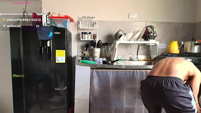 colinbrown online show from December 17, 2:46 pm