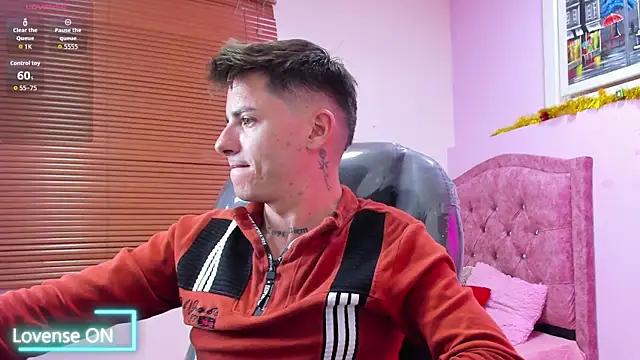 tossetrech online show from December 18, 3:46 am