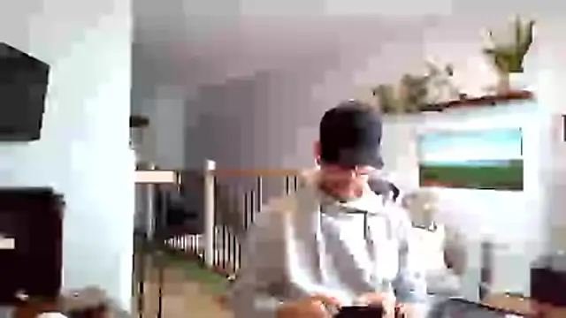 Bigdicktrav902 online show from March 25, 1:04 pm