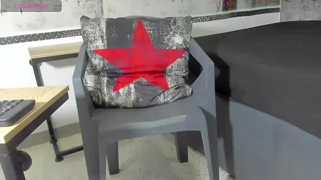 pepe joness online show from December 19, 12:23 pm