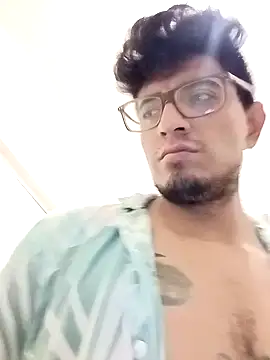 ale3J4a online show from November 11, 2:27 am