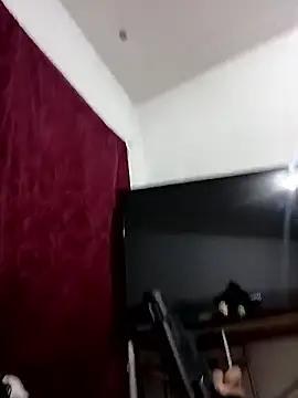 ale3J4a online show from January 18, 5:53 am