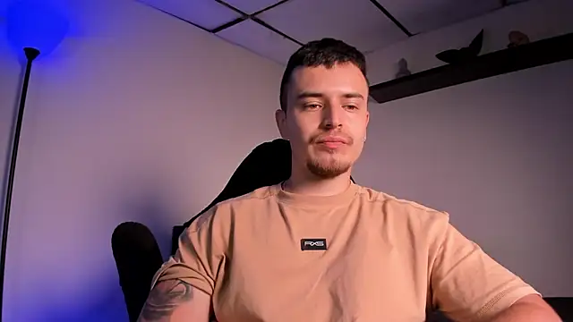 james connor2 online show from March 19, 7:17 pm