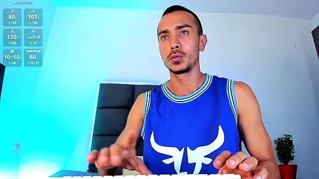 steven hott8 online show from November 2, 7:51 pm